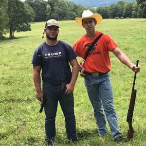 Meet your Posher, Dominic